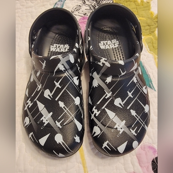 CROCS Other - NWT Crocs Star Wars Limited Edition Crocs at Work Bistro Clogs